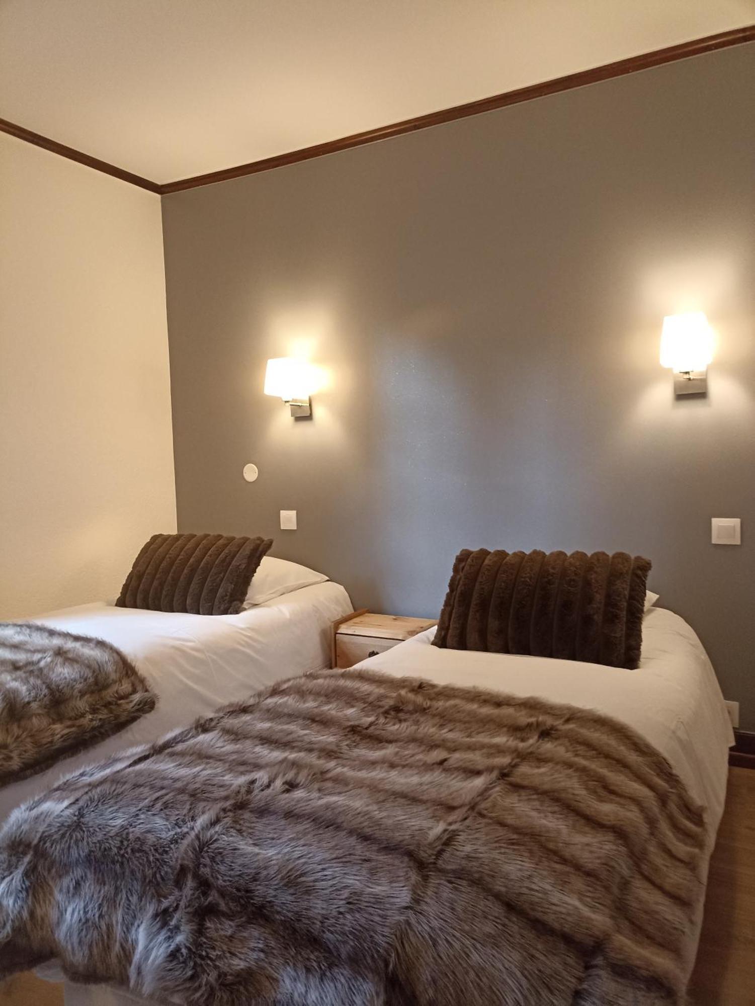 Saint-Nicolas-la-Chapelle  Chalet Appart'Hotel L'Eau Vive المظهر الخارجي الصورة